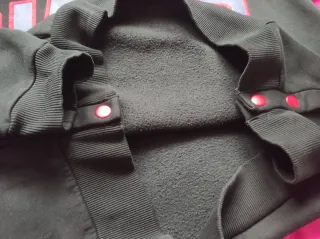 Sudadera NFL Giants Negra y Roja