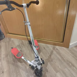 Patinete 3 ruedas rojo