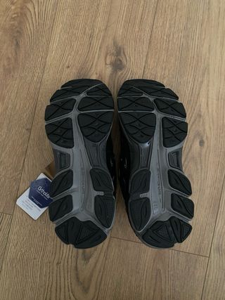 Asics GEL NYC Negro/Plata