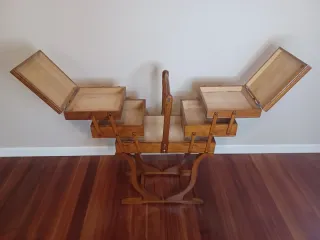 Costurero Francés Art Déco/Mid-Century en Madera