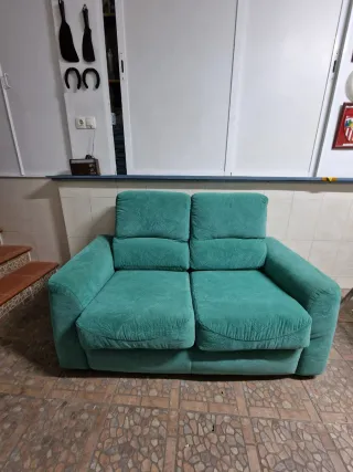 Sofá 2 plazas verde