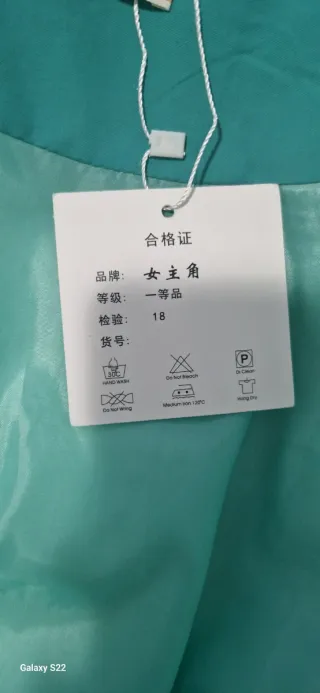 Chaqueta Nvzhujiao color verde azulado