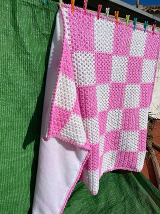 Manta patchwork rosita ES UNA PRECIOSIDAD