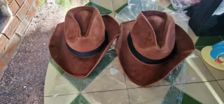 Sombrero cowboy marrón