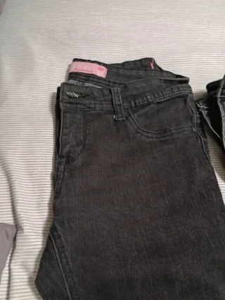 Pantalones vaqueros T38 y T40 Negro, gris y azul