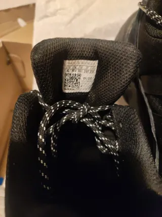 Adidas ZX 22 J Scarpe da Ginnastica unisex Nere