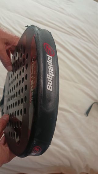 Pala de pádel Bullpadel Vertex 04