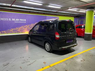 Ford Tourneo Courier 2015