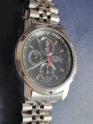Reloj Seiko Cronógrafo 7T92-0BF0 Plata Negro.