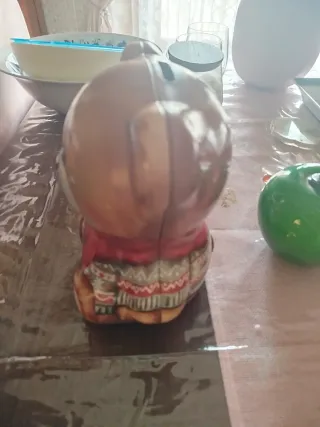 Salvadanaio Orsetto con Sciarpa