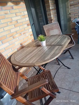 2 Sillas de teka plegables 50€ cada unidad