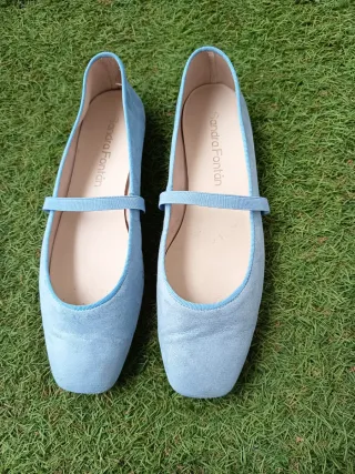 Manoletinas Sandra Fontán azul celeste