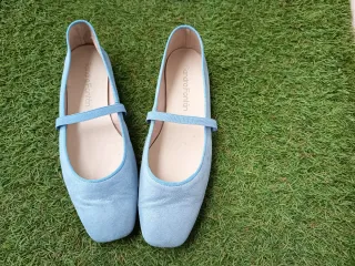 Manoletinas Sandra Fontán azul celeste