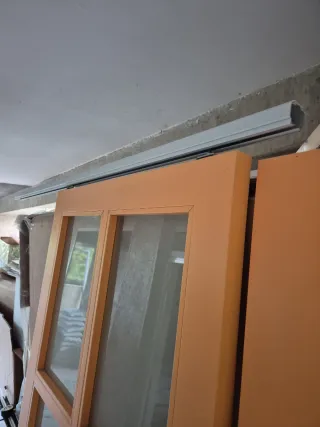 Puerta corredera de madera 203x68 a medida