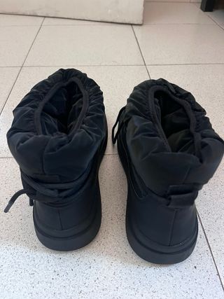 Botas de nieve / Descansos sin estrenar