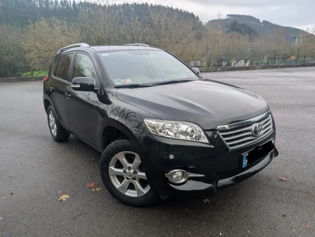 Toyota RAV4 2012