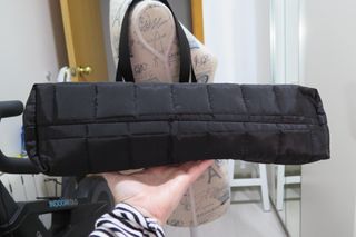 Bolso XL Negro Acolchado Portátil