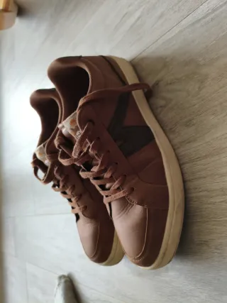 Zapatos de hombre marrones