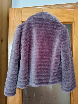 Chaquetón de pelo Mango Talla M