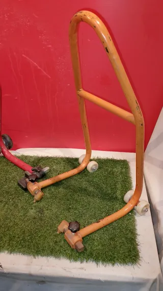 Soporte elevador moto. 2a OPORTUNITAT.