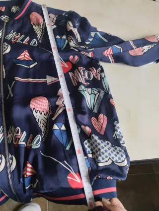 Cazadora bomber estampada M/L