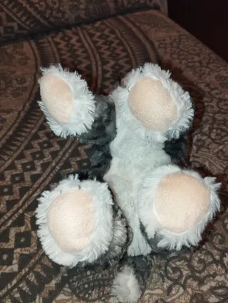 Peluche gato gris y blanco