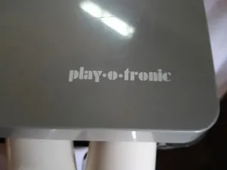 Consola Play-a-tronic con mandos