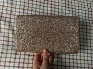 Bolso de mano brillante