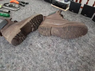 Botas de montaña cuero talla 43