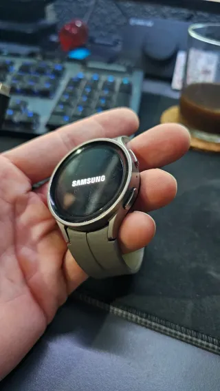 Samsung Galaxy Watch 5 Pro LTE Titanio 45mm
