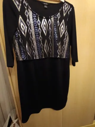 Vestido Esmara Talla M 40-42 Negro con Detalles Pl