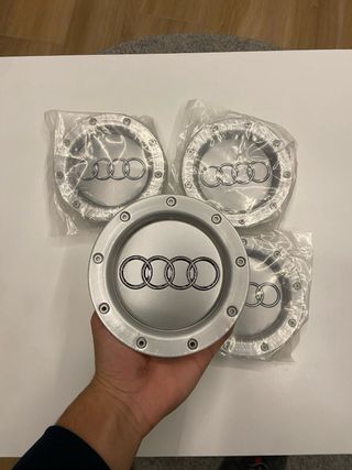 Tapabujes Audi 146mm modelo RS4 old nuevos