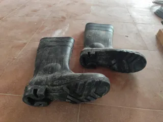 Botas de aguade seguridad con puntera de acero