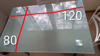 Mesa de comedor cristal y metal