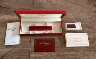 Bolígrafo Dupont Negro y Dorado