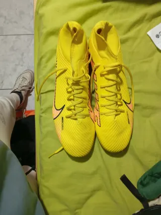 Botas Fútbol Nike Mercurial Talla 45