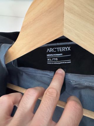 Chaqueta Arc'teryx Alpha SV Talla XL Negra