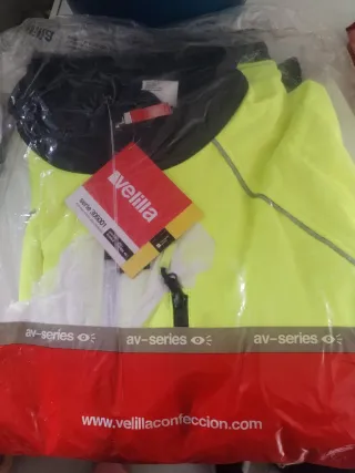 Chaqueta Térmica de trabajo Velilla amarilla y neg