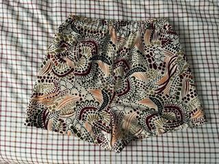 Shorts estampados mujer