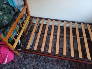 Cama y somier 1,80x0,90m