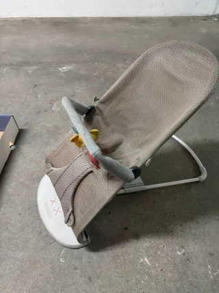 Hamaca Bebé BabyBjörn Tejido 3D + Juguete