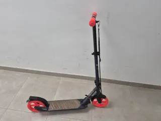 Patinete Oxelo Ruedas y Puños Naranja