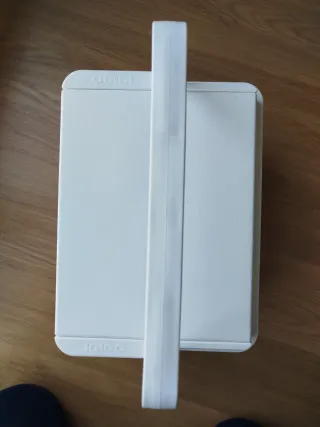 Nevera Igloo Laguna 8L Roja