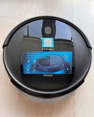 Robot Aspirador Cecotec Conga con accesorios