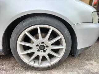 Audi A3 2003 gasolina sin matrícular