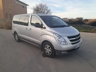 Hyundai H-1 2010
