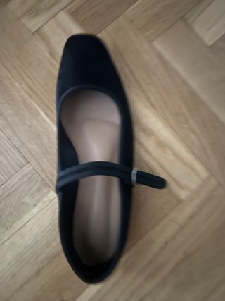 Manoletinas ante negras talla 41