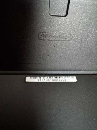 Nintendo Switch OLED CÓMO NUEVA aún con plásticos.