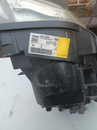 Faro Nissan,y más faros