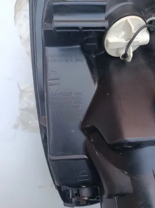 Faro Nissan,y más faros